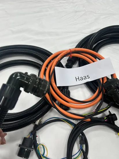 Высокоточный станок с ЧПУ и расширенными возможностями 4-й оси